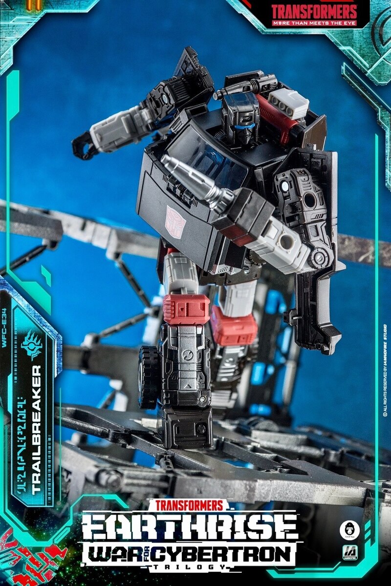 transformers trailbreaker toy